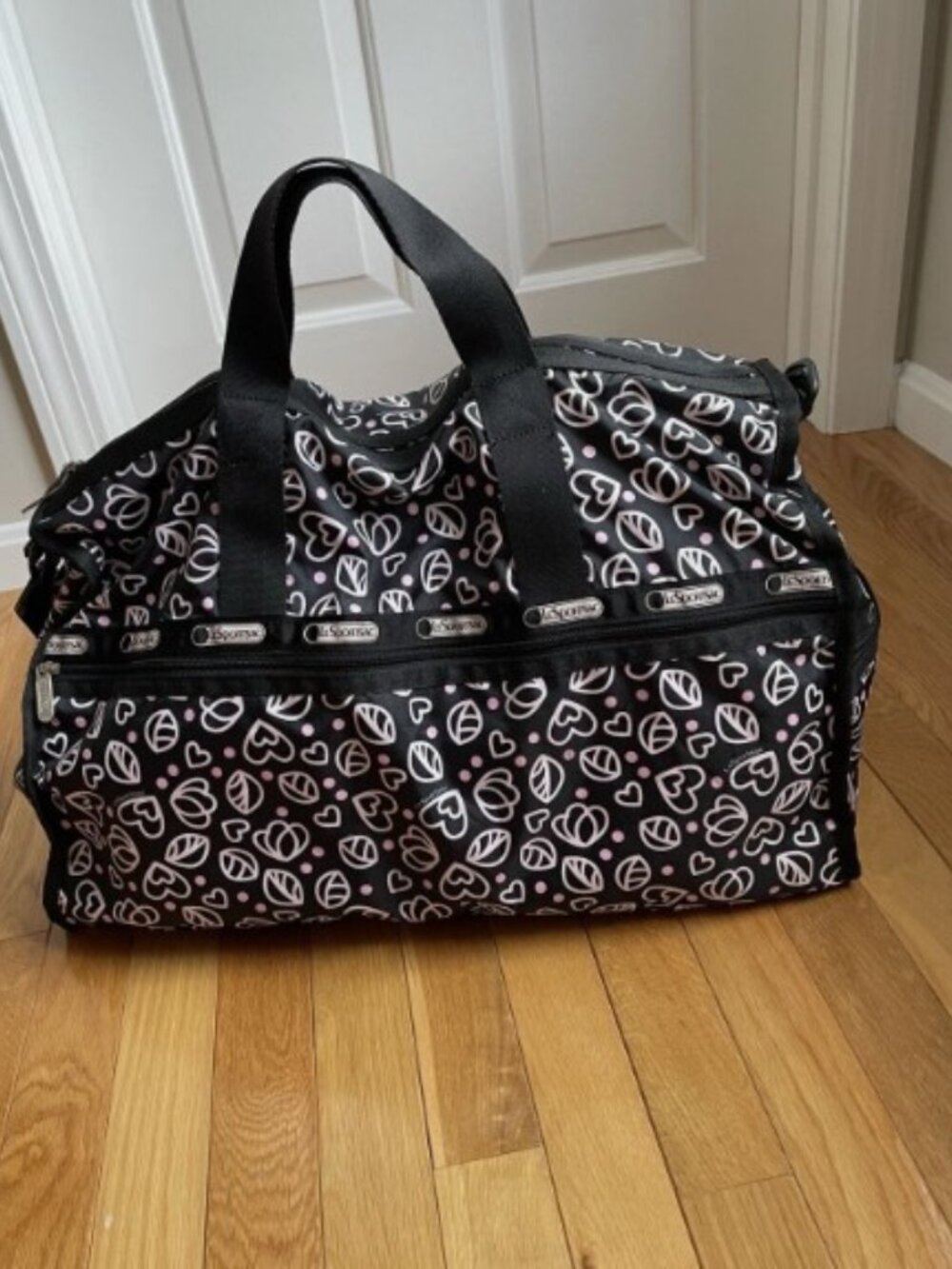 LeSportSac Large Weekender Duffle Bag Back Hearts Pink Polka Dots Spelled LOGO